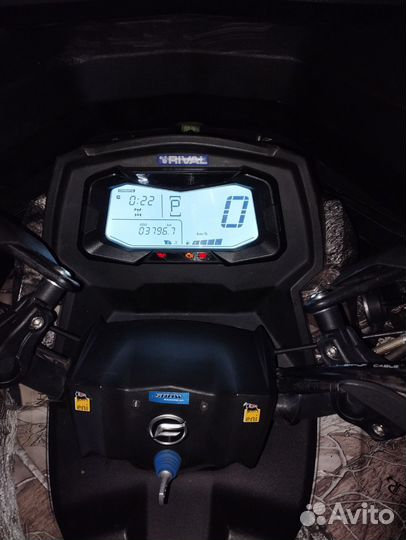 Квадроцикл CFMoto X10