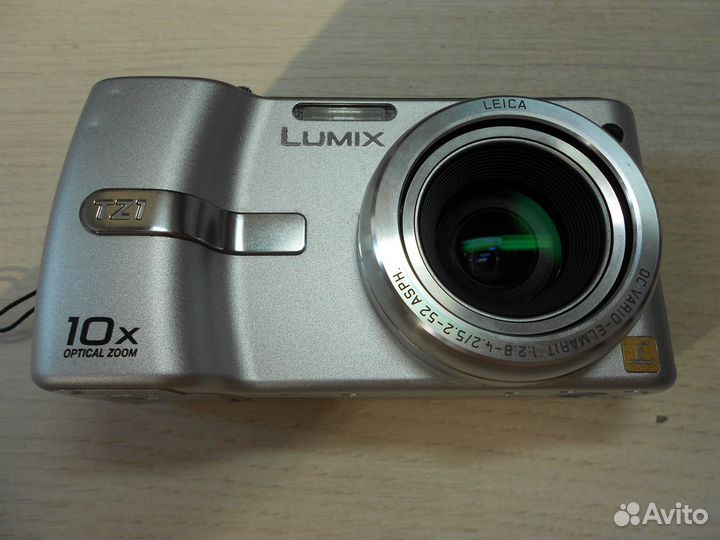 Panasonic Lumix DMC- TZ1
