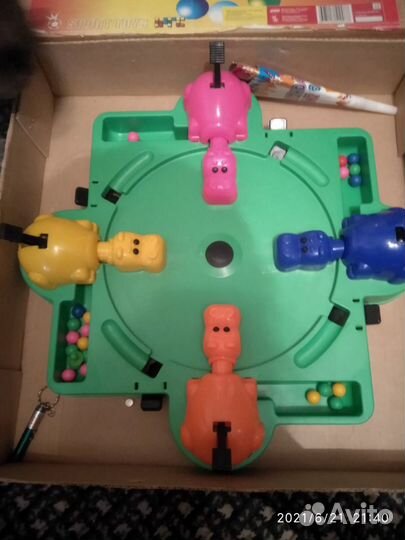 Игры, дартс, пазлы