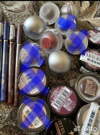 Кремовые тени и карандаши для глаз