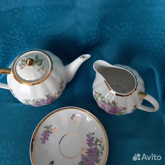 Предметы сервизов Сирень Дулево