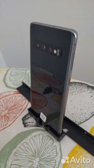 Samsung Galaxy S10