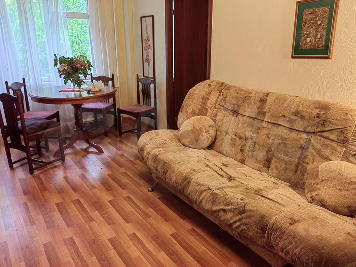 2-к. квартира, 45 м², 3/5 эт.
