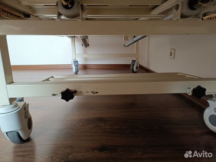 Кровать для лежачих больных