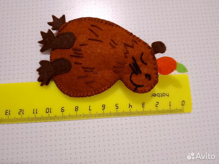 Брошь из фетра Капибара. Ручная работа