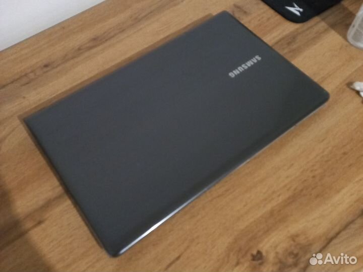 Ноутбук Samsung NP355V5C на запчасти