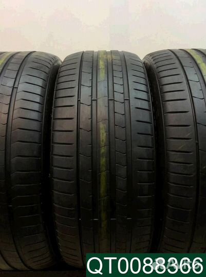 Pirelli P Zero PZ4 245/45 R19 и 275/40 R19 96P