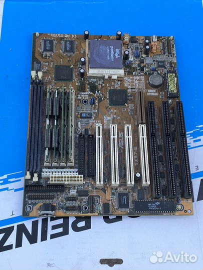 Материнская плата Socket 7 Asus 200Mhz 32мб озу