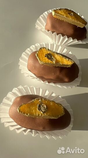 Королевские финики в шоколаде/клубника в шоколаде