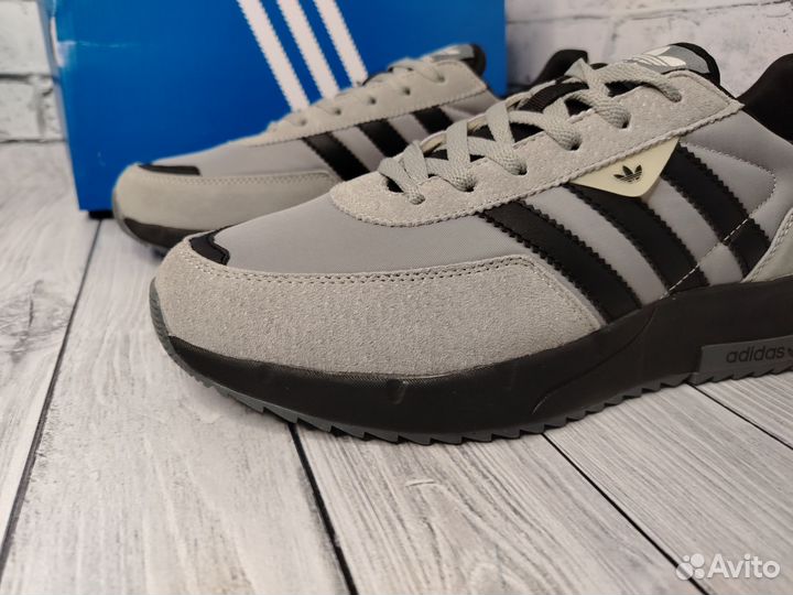 Кроссовки мужские Adidas 44- 28 см