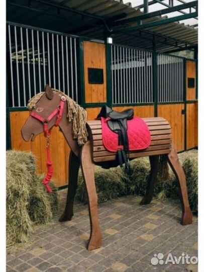 Деревянная лошадка