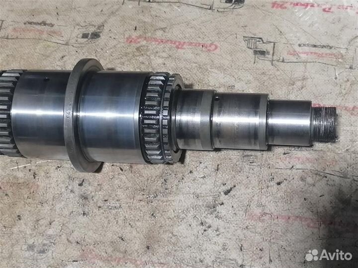 Вал вторичный кпп MB 9452623605