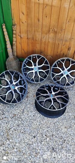 Литые диски r14