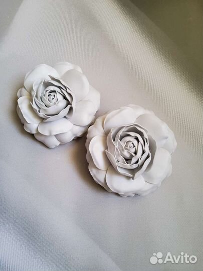 Заколки цветок из фоамирана для девочки. Комплект