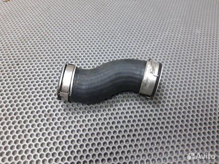 Патрубок впускной системы Audi Q7 4L 3.0 CRC 2014