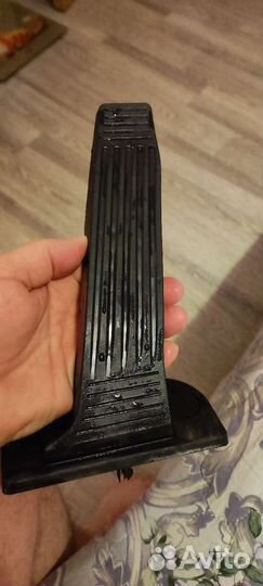 Педаль газа Тойота Камри XV 70