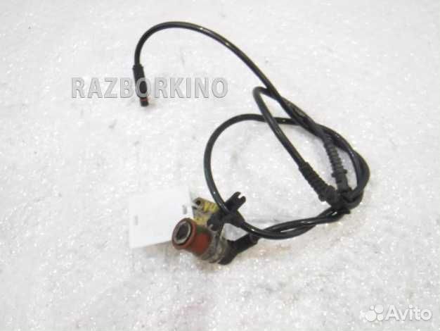 Датчик ABS передний