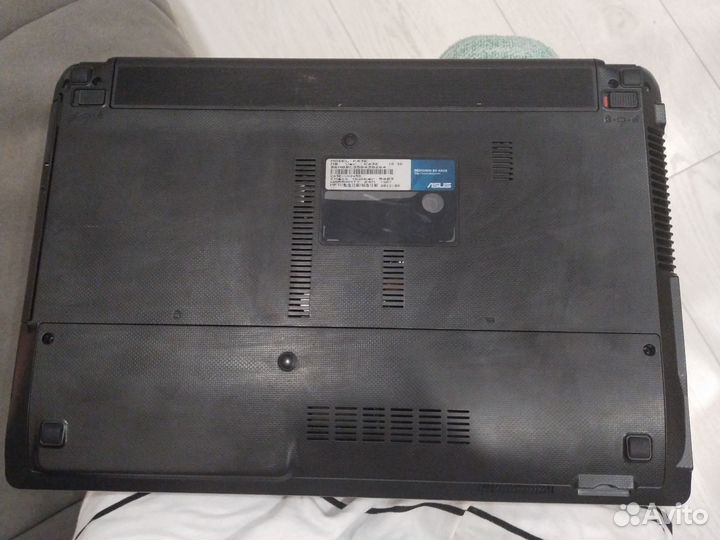 Ноутбук asus
