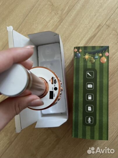 Караоке микрофон с колонкой