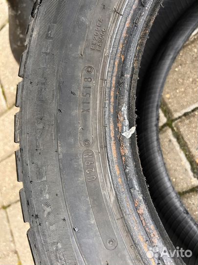 Dunlop Winter Maxx WM01 195/65 R15 44E