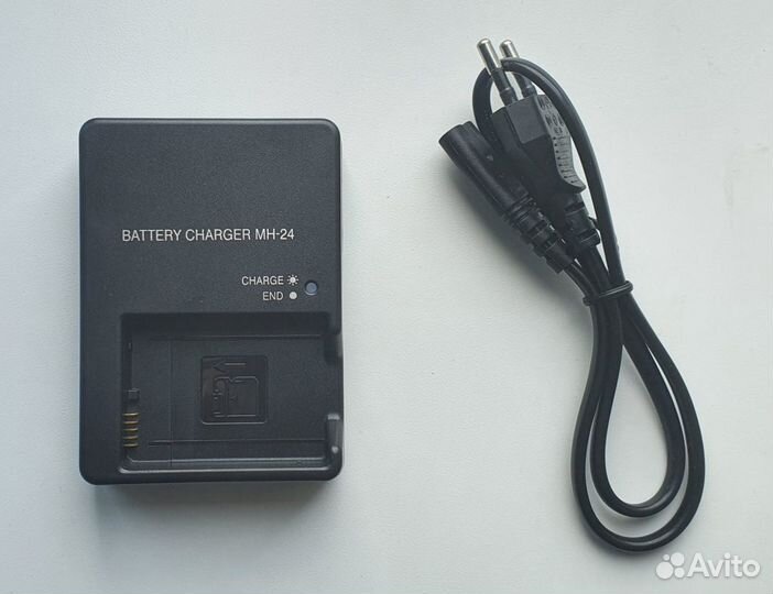 Зарядное устройство Nikon MH-24 (Новое)