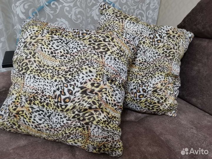 Диванные подушечки