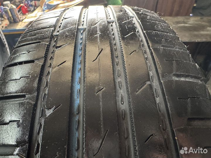 Nokian Tyres Hakka Blue SUV 225/65 R17 106H