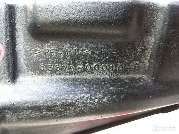 Подкрылок передний правый Toyota Tundra UCK40