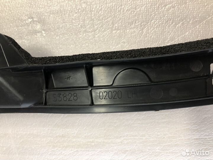 Пыльник крыла toyota corolla E120 5382802020