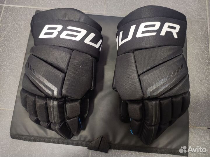 Краги хоккейные размер 14 bauer