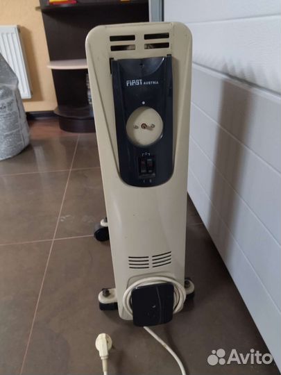 Обогреватель радиатор масляный First