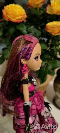 Кукла Ever after high Брайер Бьюти
