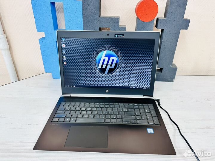Ноутбук HP i5-8250u 16gb ssd 500gb 930mx