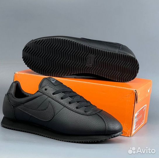 Зимние кроссовки Nike Cortez