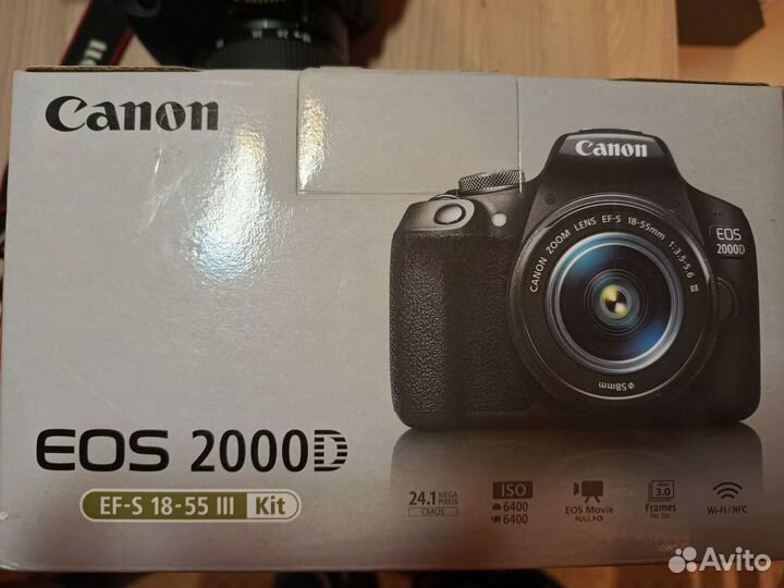 Зеркальный фотоаппарат canon eos 2000d