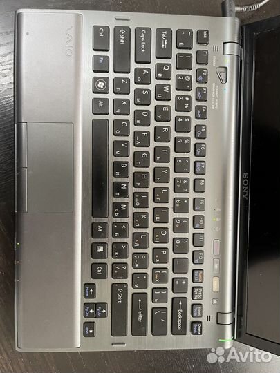 Ноутбук sony vaio vpcz1