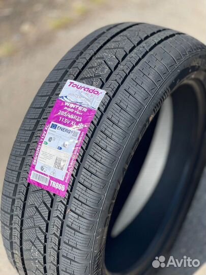 Tourador Winter Pro TSU1 285/45 R21 113V