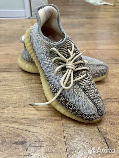 Кроссовки adidas