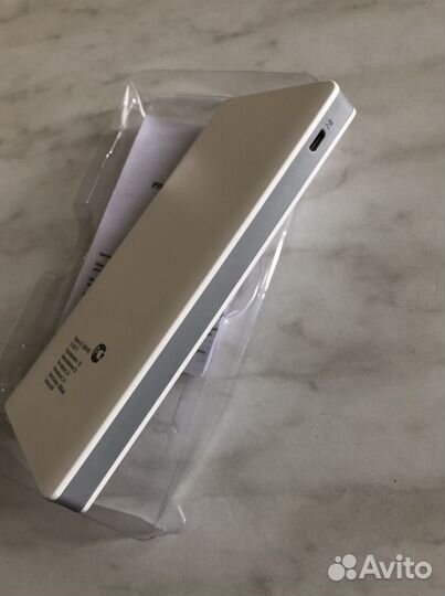 Пауэрбанк новый