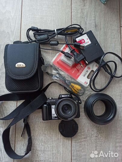 Фотоаппарат Sony Cyber-shot DSC-H10 8.1MP