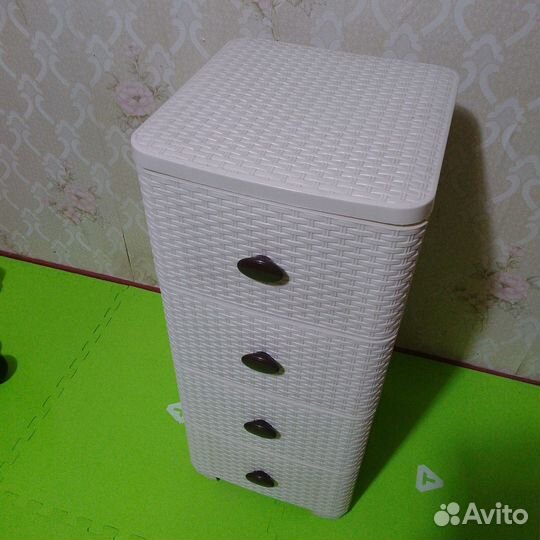 Комод пластиковый