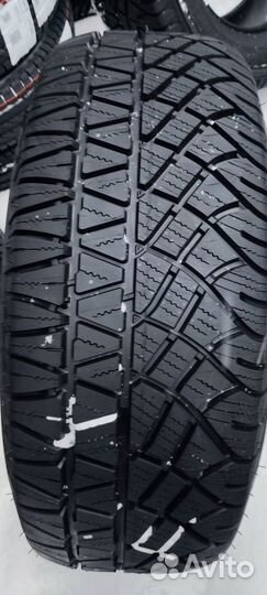 Michelin Latitude Cross 235/50 R18
