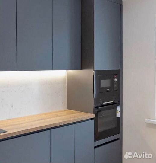 Кухня на заказ, кухня в потолок