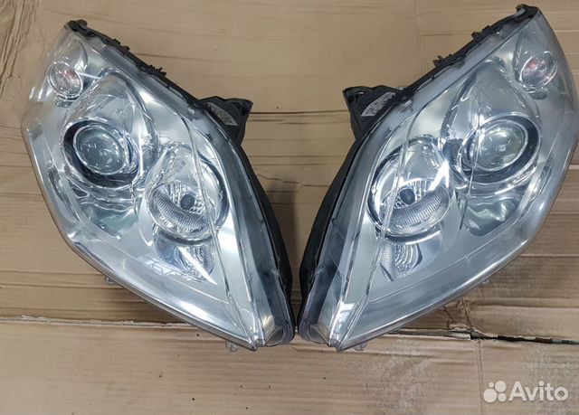 Renault laguna III фары передние правая и левая