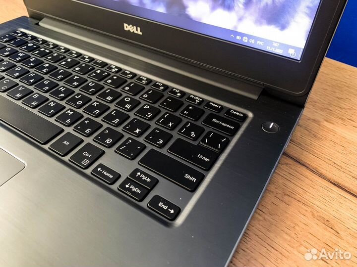 Ноутбук Dell P75G на Core i5-7200U/ 8Gb/ 256Gb SSD