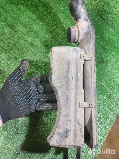 Воздухозаборник Kia Spectra 1.6 2008