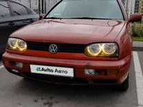 Volkswagen Golf 1.6 MT, 1996, 100 400 км, с пробегом, цена 255 000 руб.
