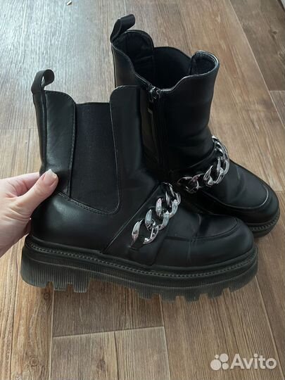 Ботинки осенние