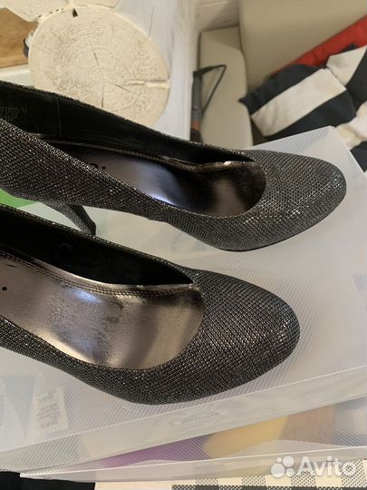 Туфли женские 39 размер Новые