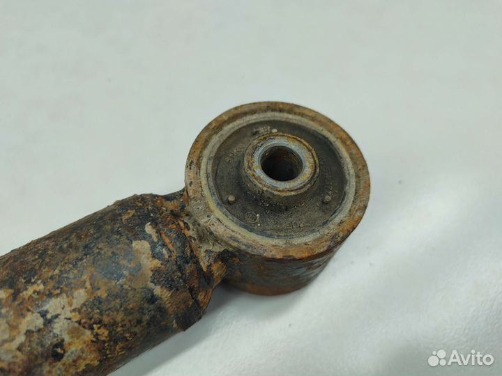 Амортизаторы задние пара Volkswagen Golf MK4